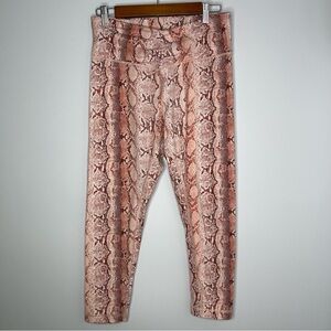 Victoria's Secret On Point Liv Crossover 7/8 Length Leggings Pink Snake